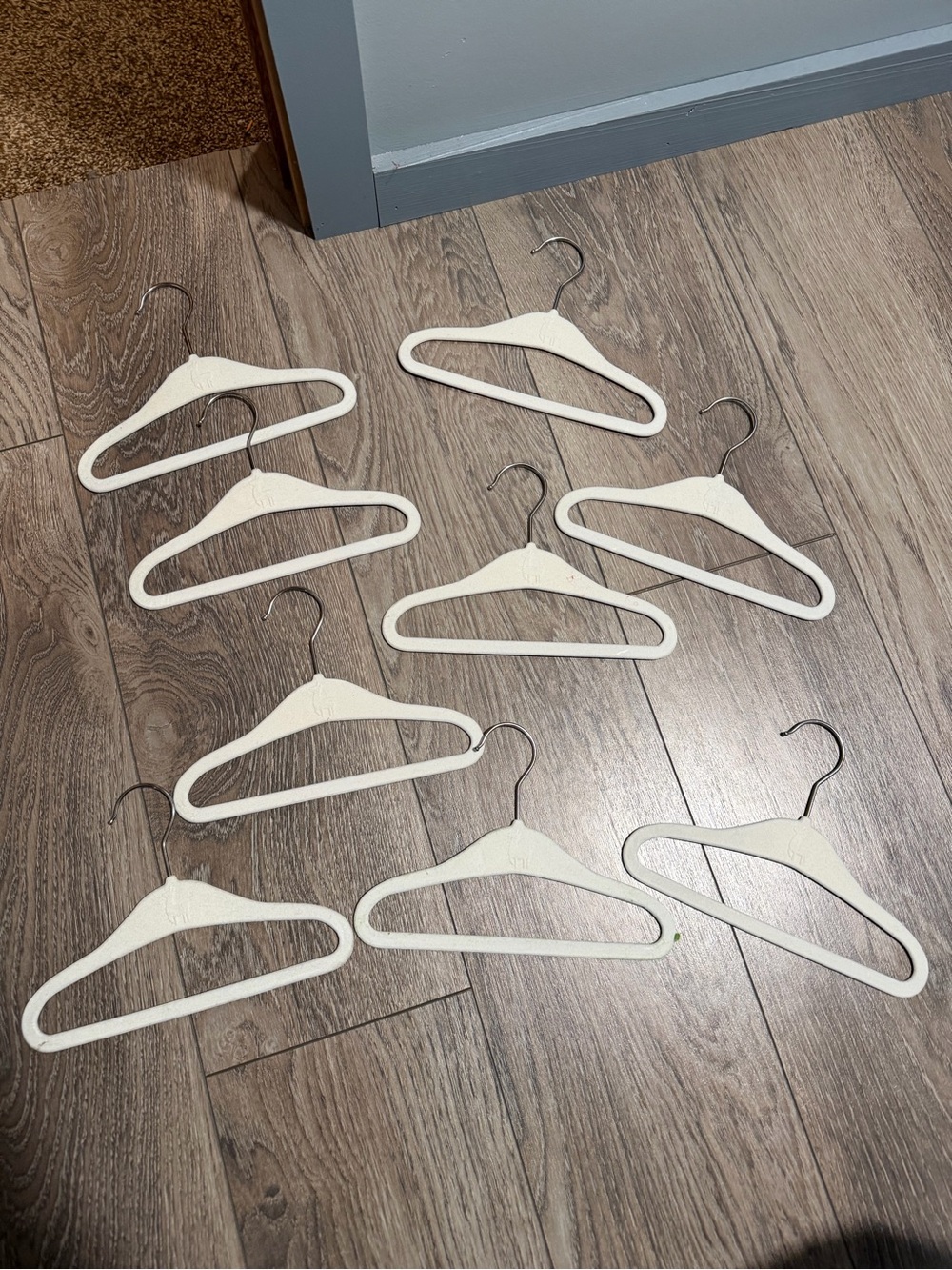 Lot of 9 small felt hangers
